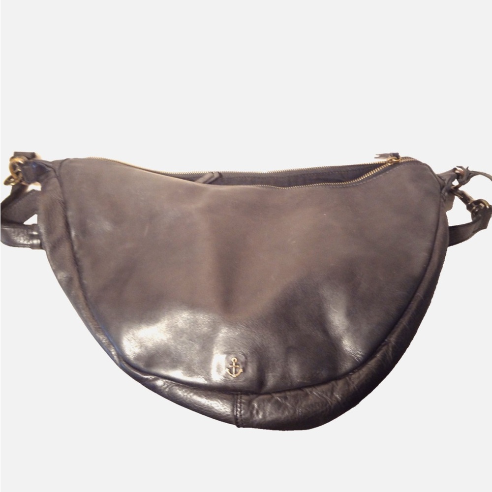 Harbour 2nd Black leather Alva sling bag